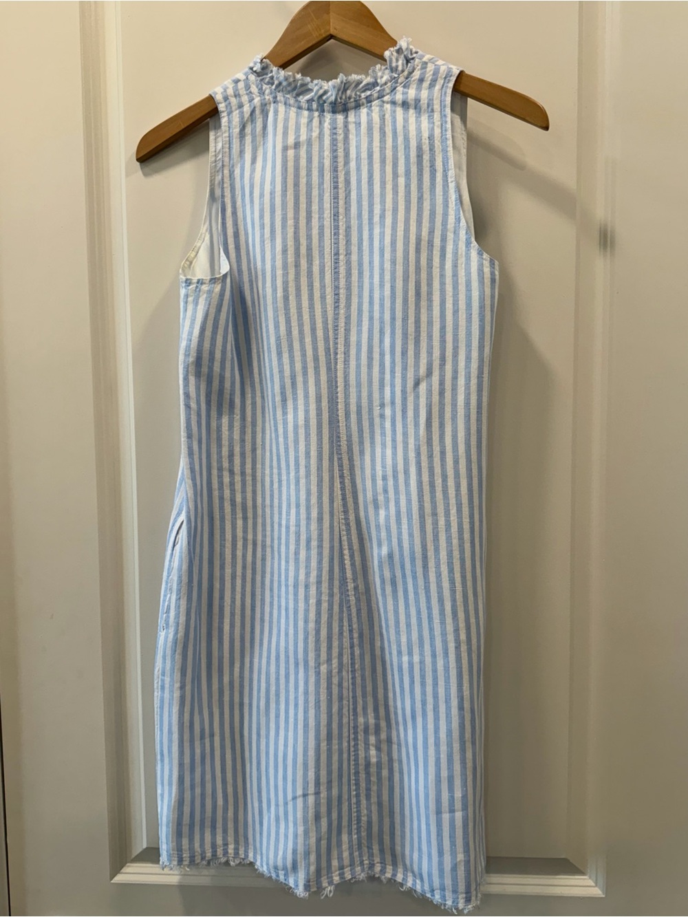 Tommy Bahama Blue and White Linen Striped V-Neck Shift Dress - Picture 4 of 4